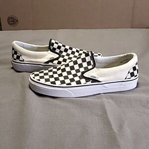 Size 7.5 - VANS Classic Slip-On Checkerboard Black VN000UAWAQC